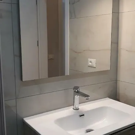 Venus Apartment *